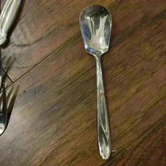 Edgartown By REED & BARTON Stainless Select Flatware 23 pieces - Picture 5 of 5